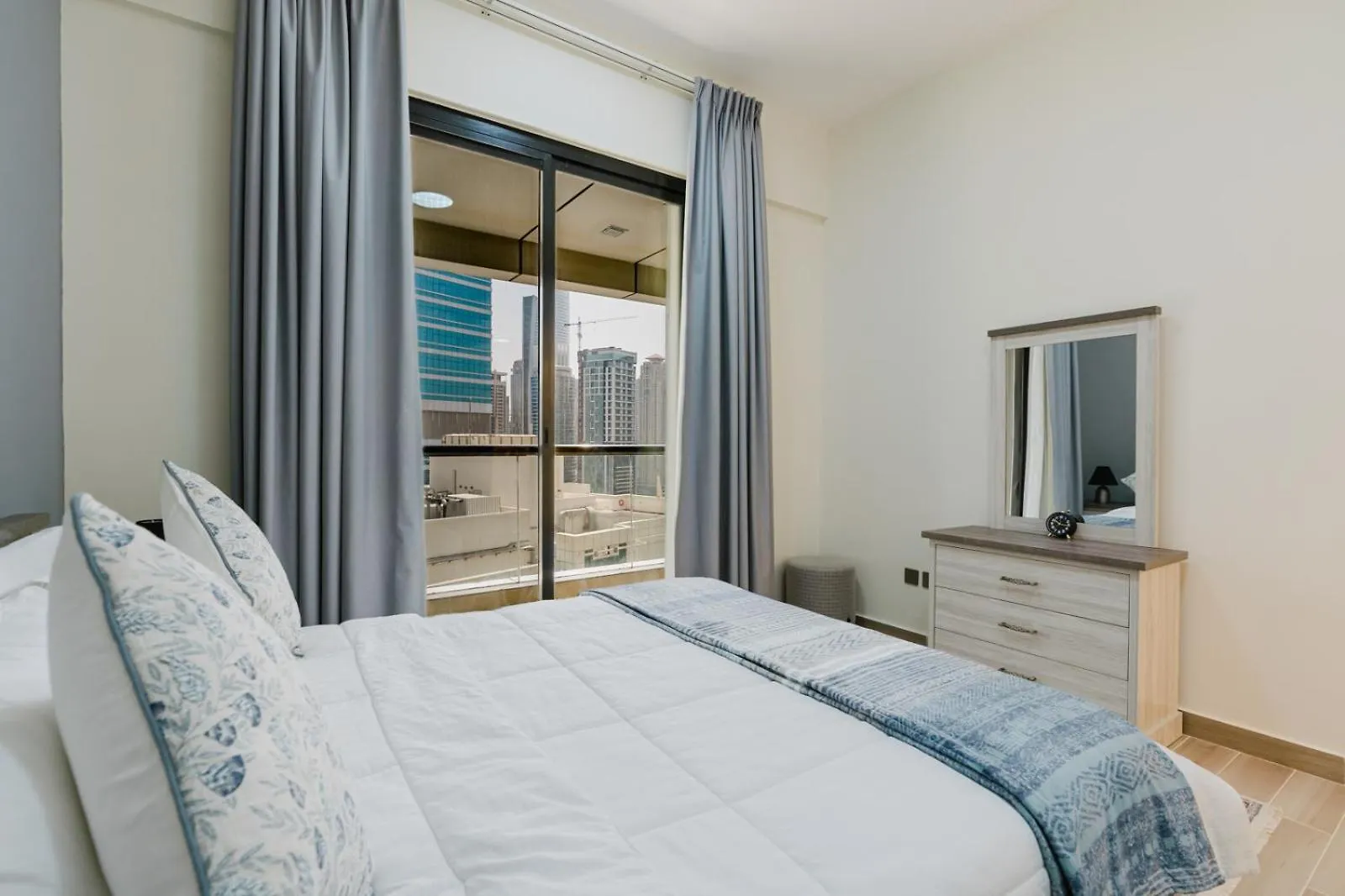 Rh- Sunny 2Br In Heart Of Dubai Marina With Big Balcony Apartment