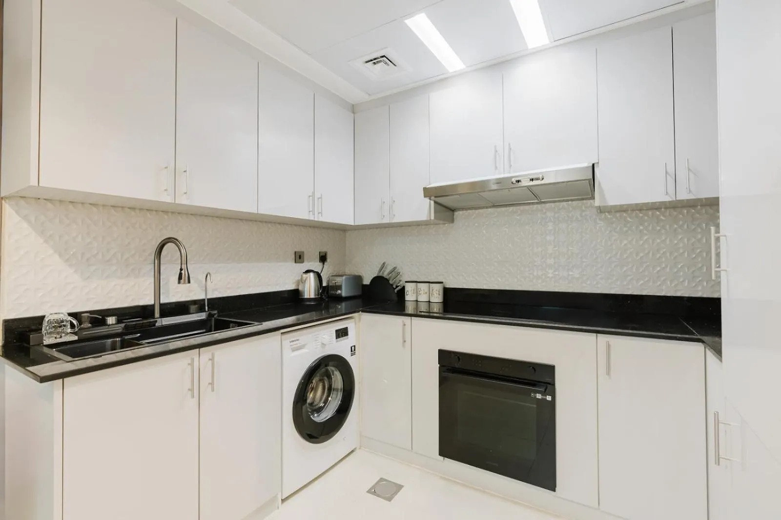 Rh- Sunny 2Br In Heart Of Dubai Marina With Big Balcony Apartment United Arab Emirates